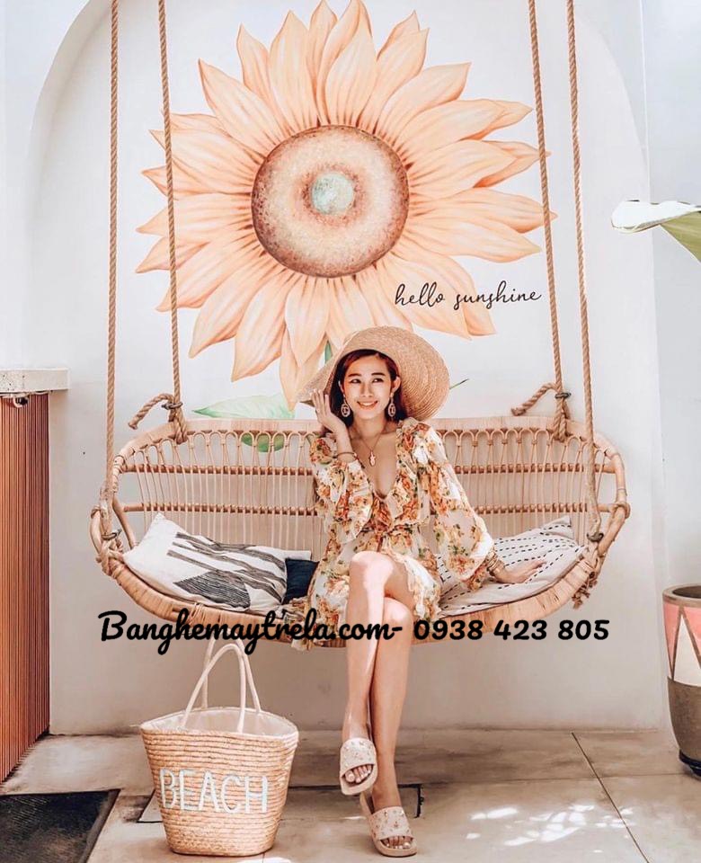 Xích đu đôi mây tre